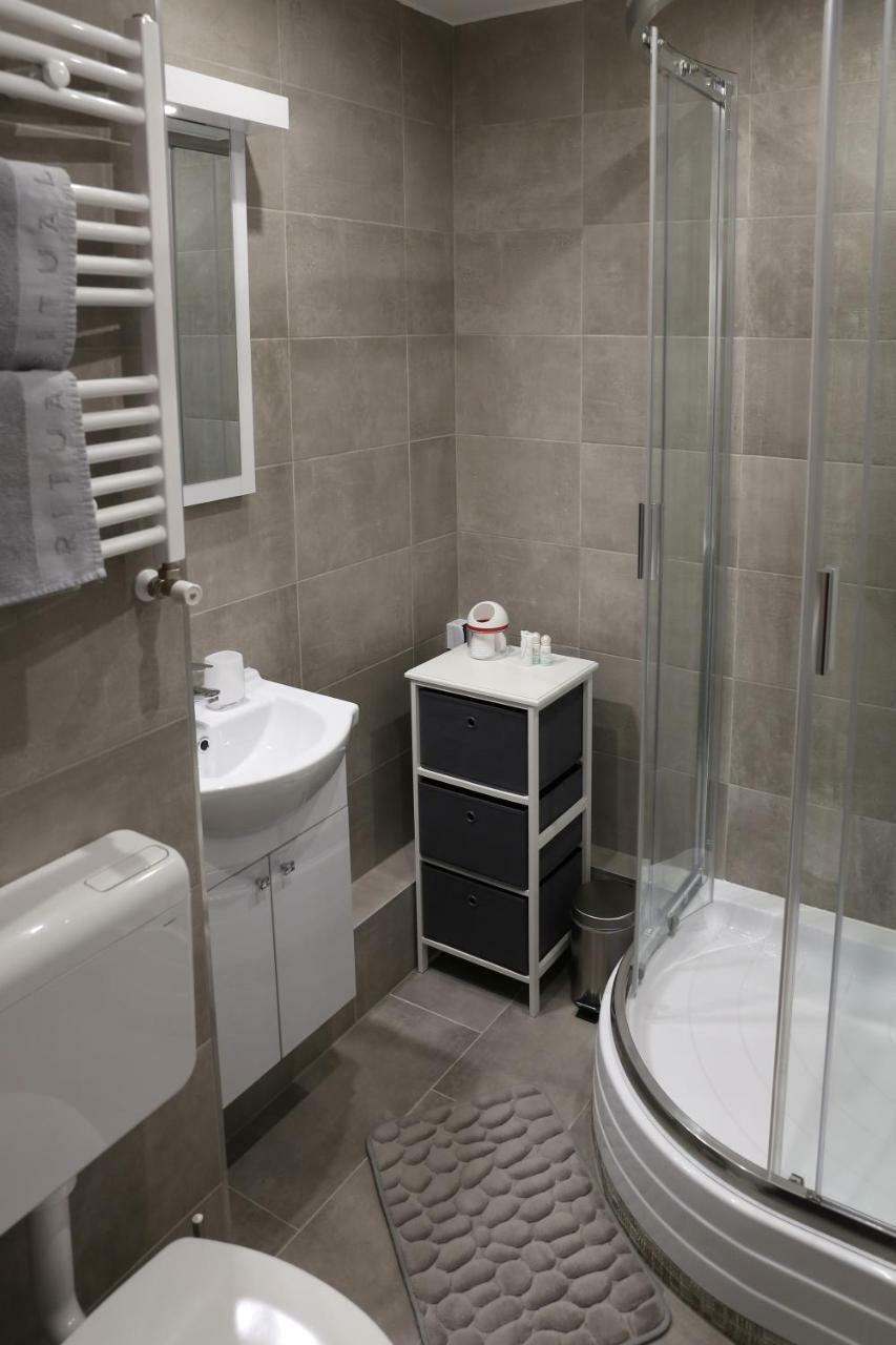 Aliz Apartman Miskolc Bagian luar foto